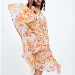 Zara Floral Strappy Dress.  Bloggers choice 🔥